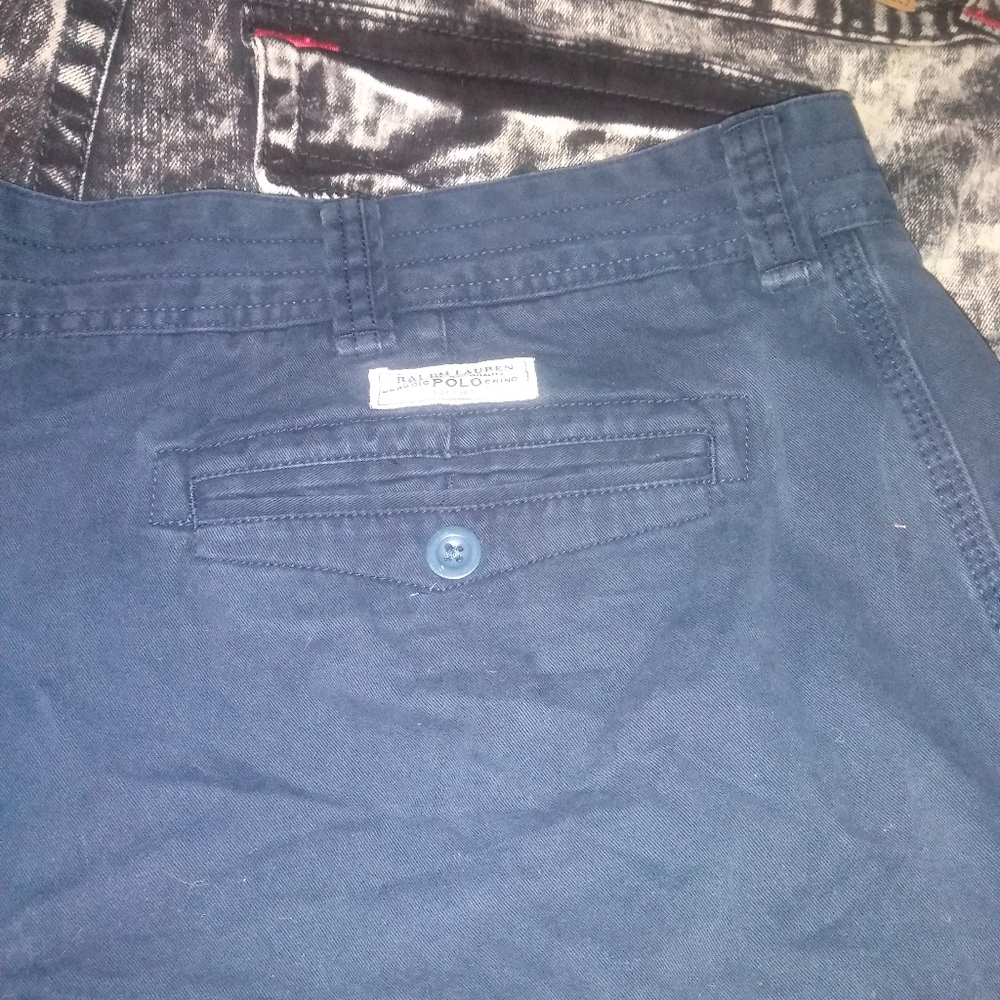 Shorts mostly Rocks. - Picture 6 of 7